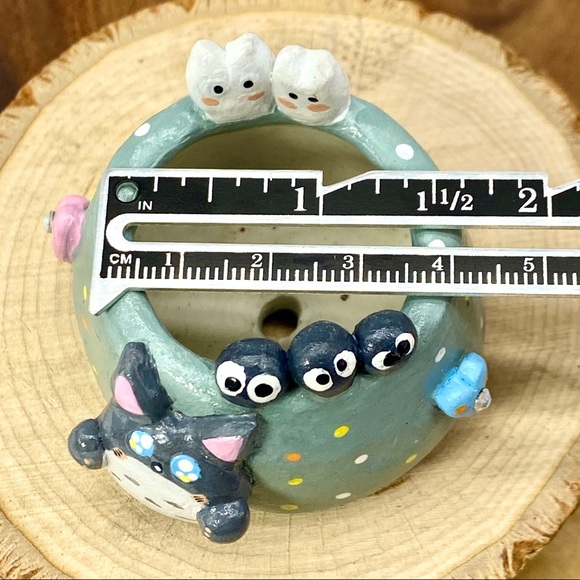 TOTORO HANDMADE CLAY MINI SUCCULENT GRAY PLANTER FLOWER POT WITH DRAIN HOLE VASE - Picture 3 of 5